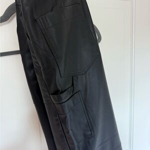Zara Sleek Black Cargo Pants Vinil leather